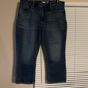 Women’s LEE capris